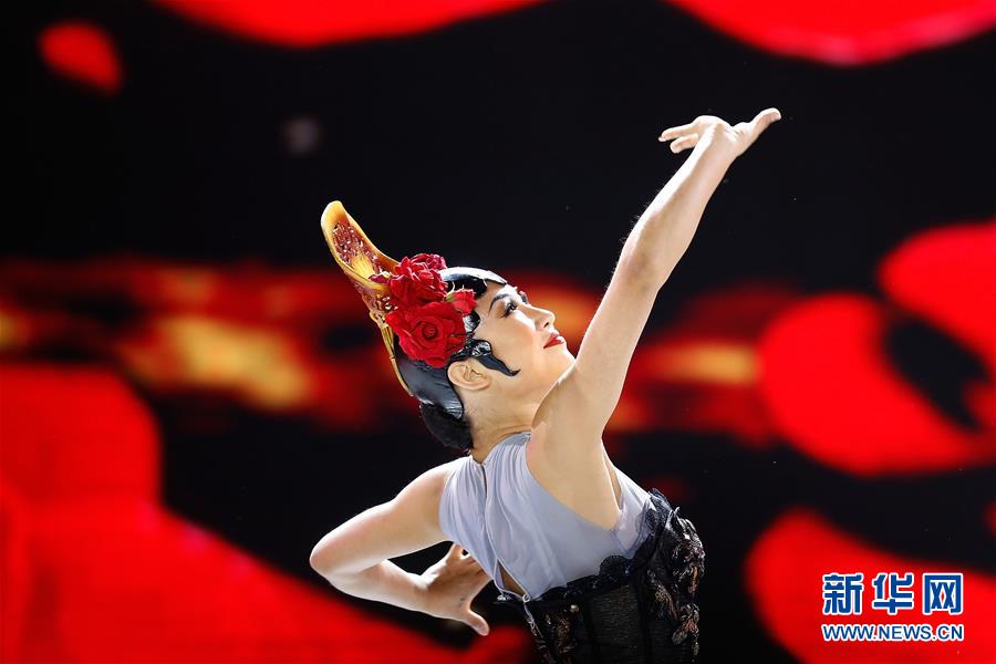 (文化)(3)“百花迎春——中國(guó)文學(xué)藝術(shù)界聯(lián)合會(huì)2020春節(jié)大聯(lián)歡”在京舉行