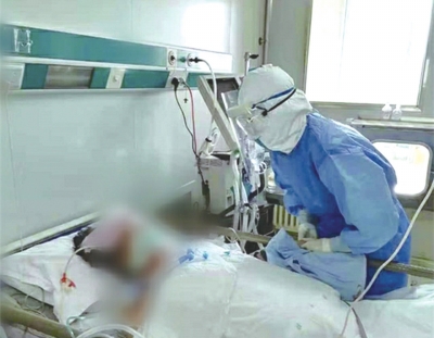 “在隔離病區(qū)里過生日，我永生難忘”