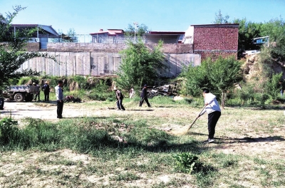 下足“繡花功”持續(xù)“出實招”——蘭州市城關區(qū)伏龍坪街道推進農(nóng)村人居環(huán)境治理 措施硬有成效