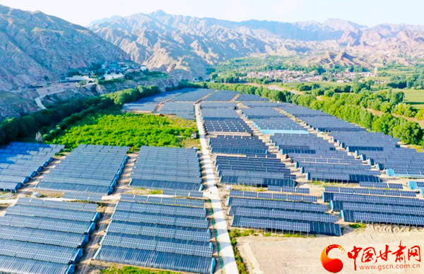 【奮斗百年路 啟航新征程 脫貧攻堅答卷】以村為家，把貧困戶當(dāng)家人——記全國脫貧攻堅先進(jìn)個人錢有