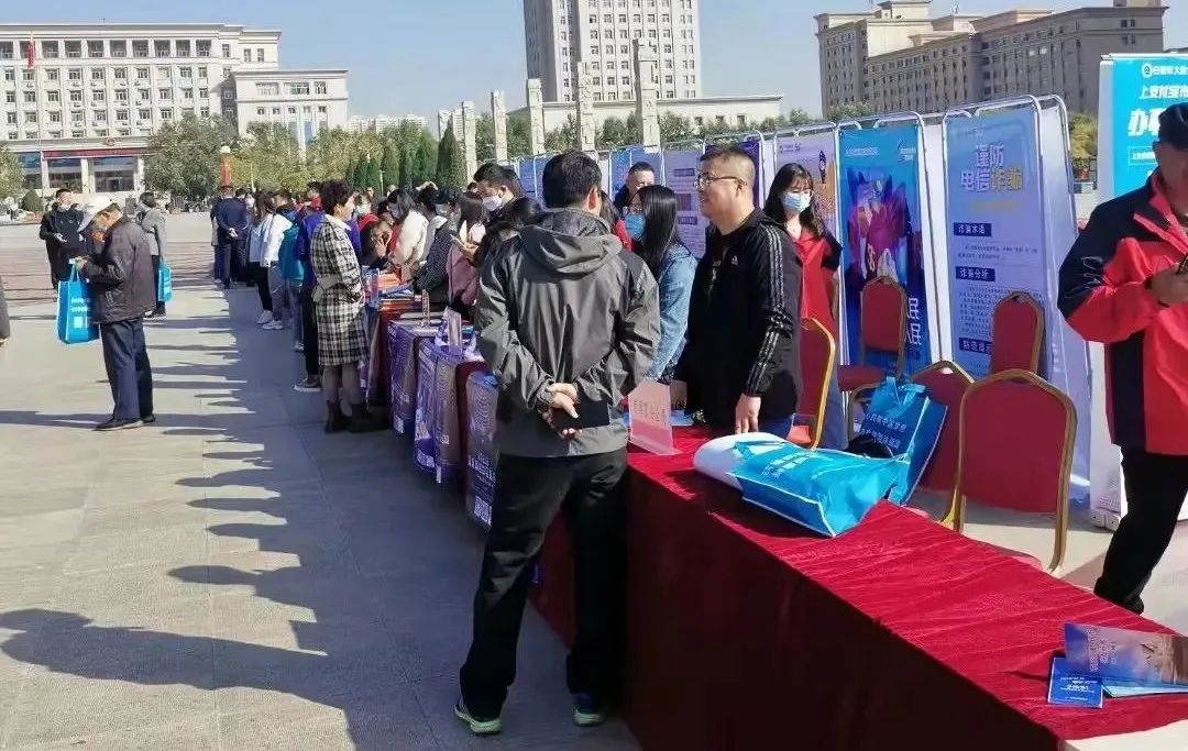 白銀市開展2021年網(wǎng)絡(luò)安全宣傳周集中宣傳活動