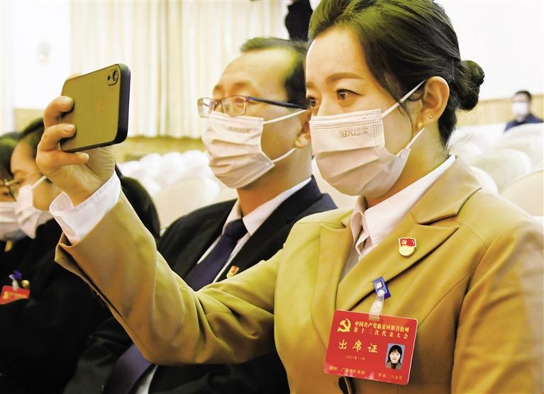 不忘初心擔(dān)使命 砥礪奮進(jìn)啟新程——中國共產(chǎn)黨臨夏回族自治州第十三次代表大會掠影