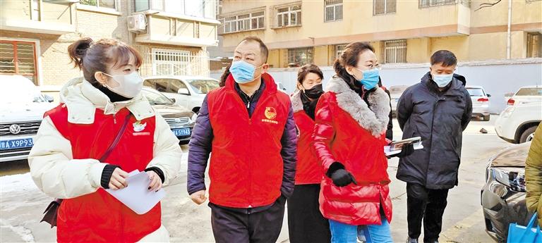 【新春走基層】解決雞毛蒜皮 感受社區(qū)“微幸?！?>
        </a><em>【新春走基層】解決雞毛蒜皮 感受社區(qū)“微幸?！?/em></li>
    <li><a  target=