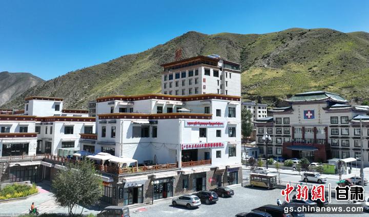 圖為夏河縣藏醫(yī)院藏醫(yī)藥體驗(yàn)館。(資料圖)卓瑪草 攝